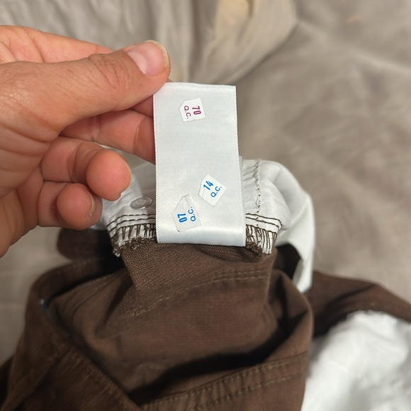 Brown corduroy pants old navy size 4 - Picture 6 of 8